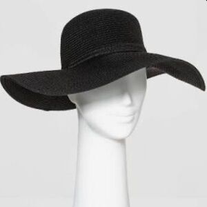 SHADE & SHORE NEW sackable paper
Straw floppy hat -black